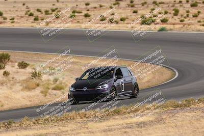 media/Jun-01-2025-CalClub SCCA (Sun) [[eae223c5dd]]/Group 1/Track Event 6/